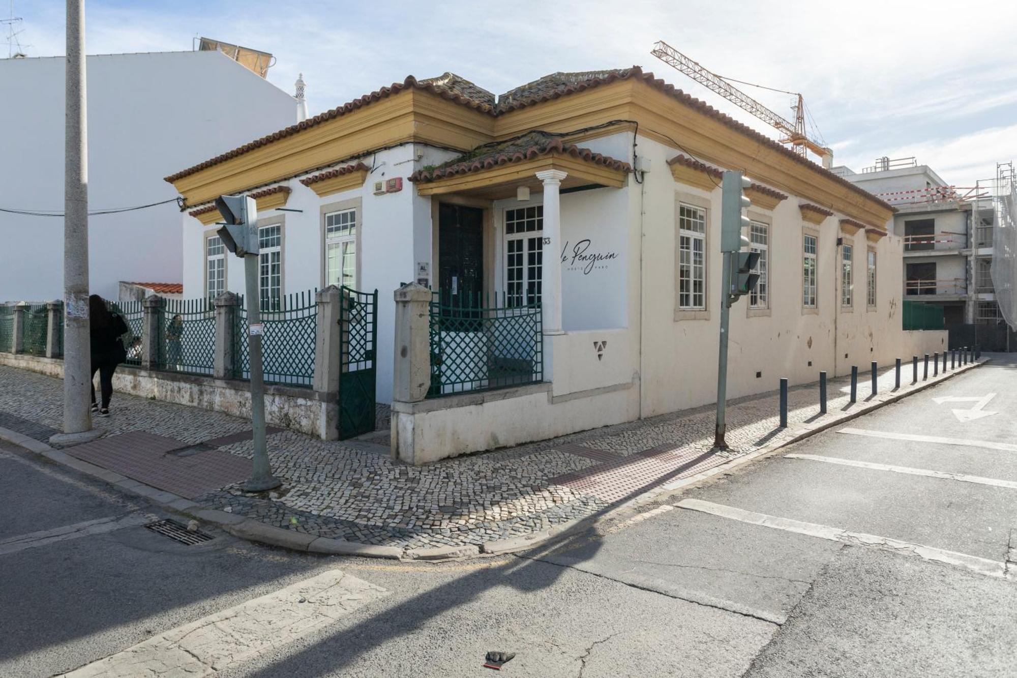 Le Penguin Hostel Distrito de Distrito de Faro Exterior foto
